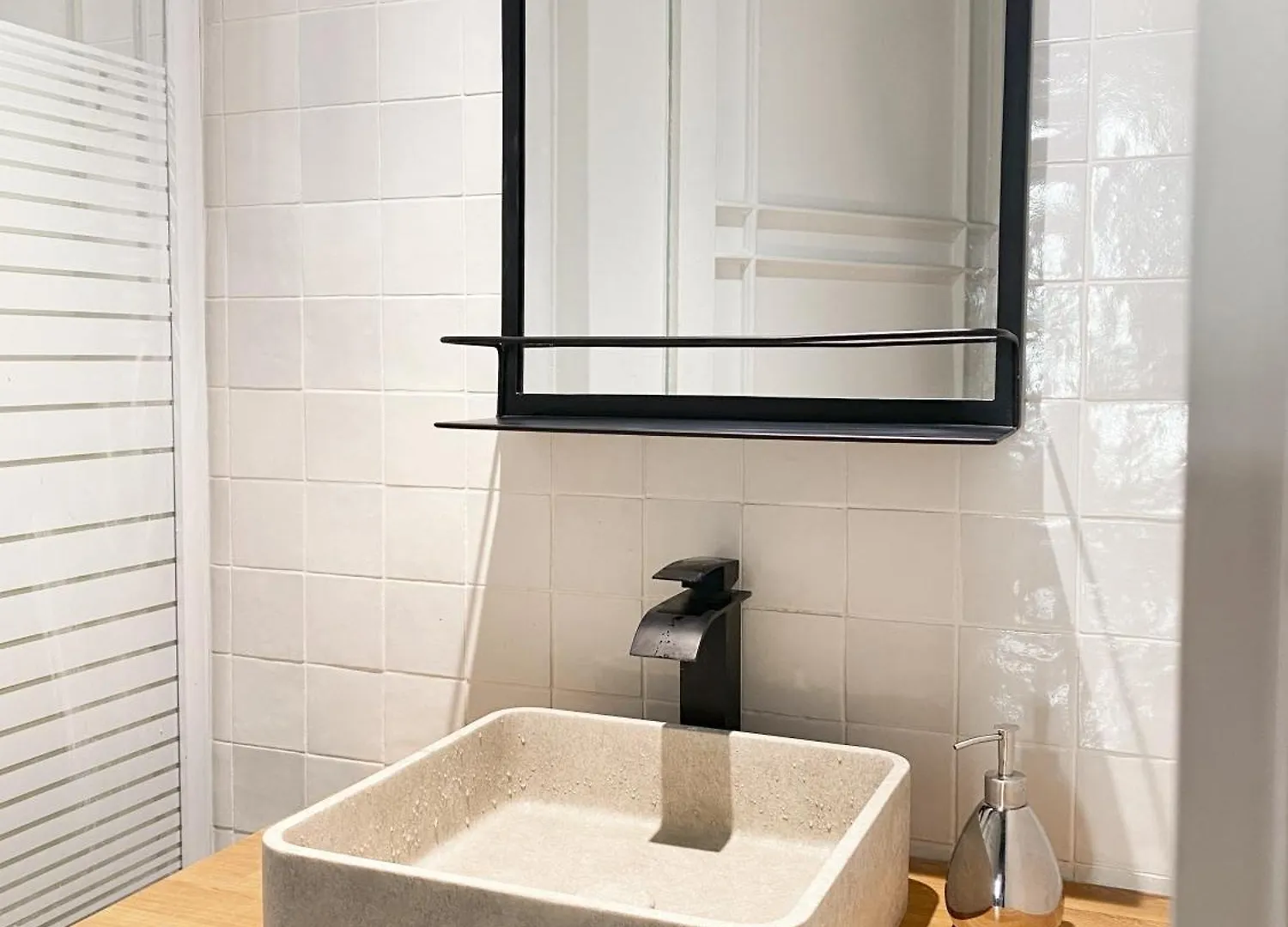 Chez Gaby, Appart 5 Personnes Quartier Des Docks Marseille France