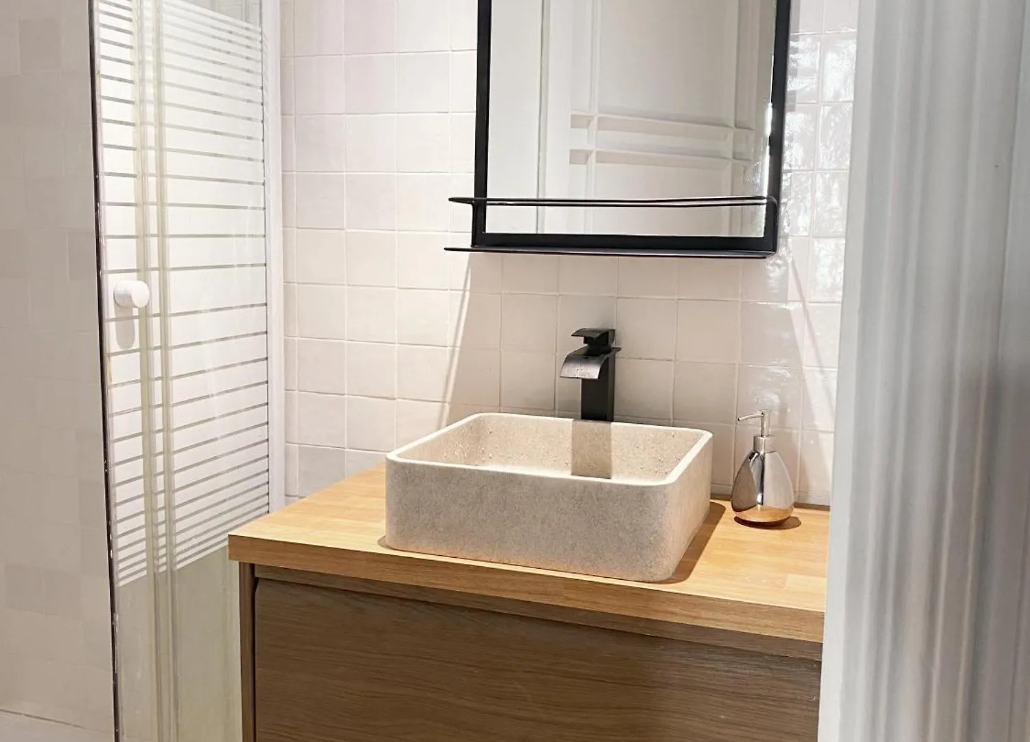 Chez Gaby, Appart 5 Personnes Quartier Des Docks Marseille